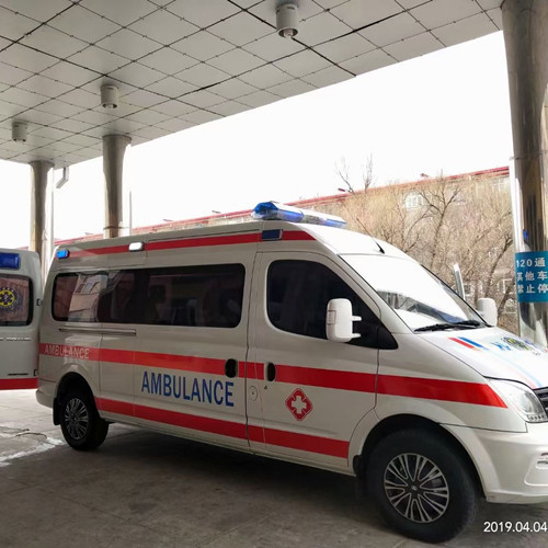 巴马救护车出租服务案例2